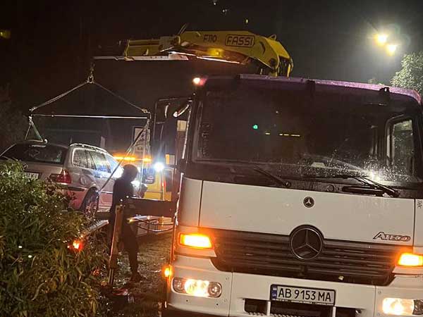 підготувати авто до приїзду евакуатора